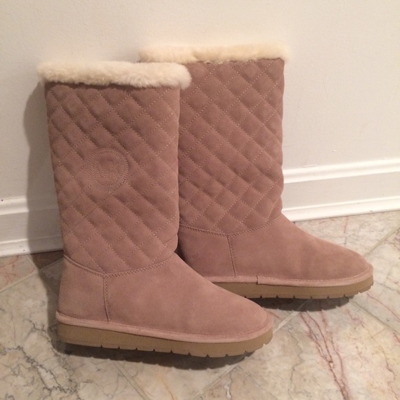 Sandy Quilted Suede Fur Cold Weather Boots - Picture 10 of 16